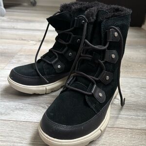 Sorel Black Lace-Up Boots